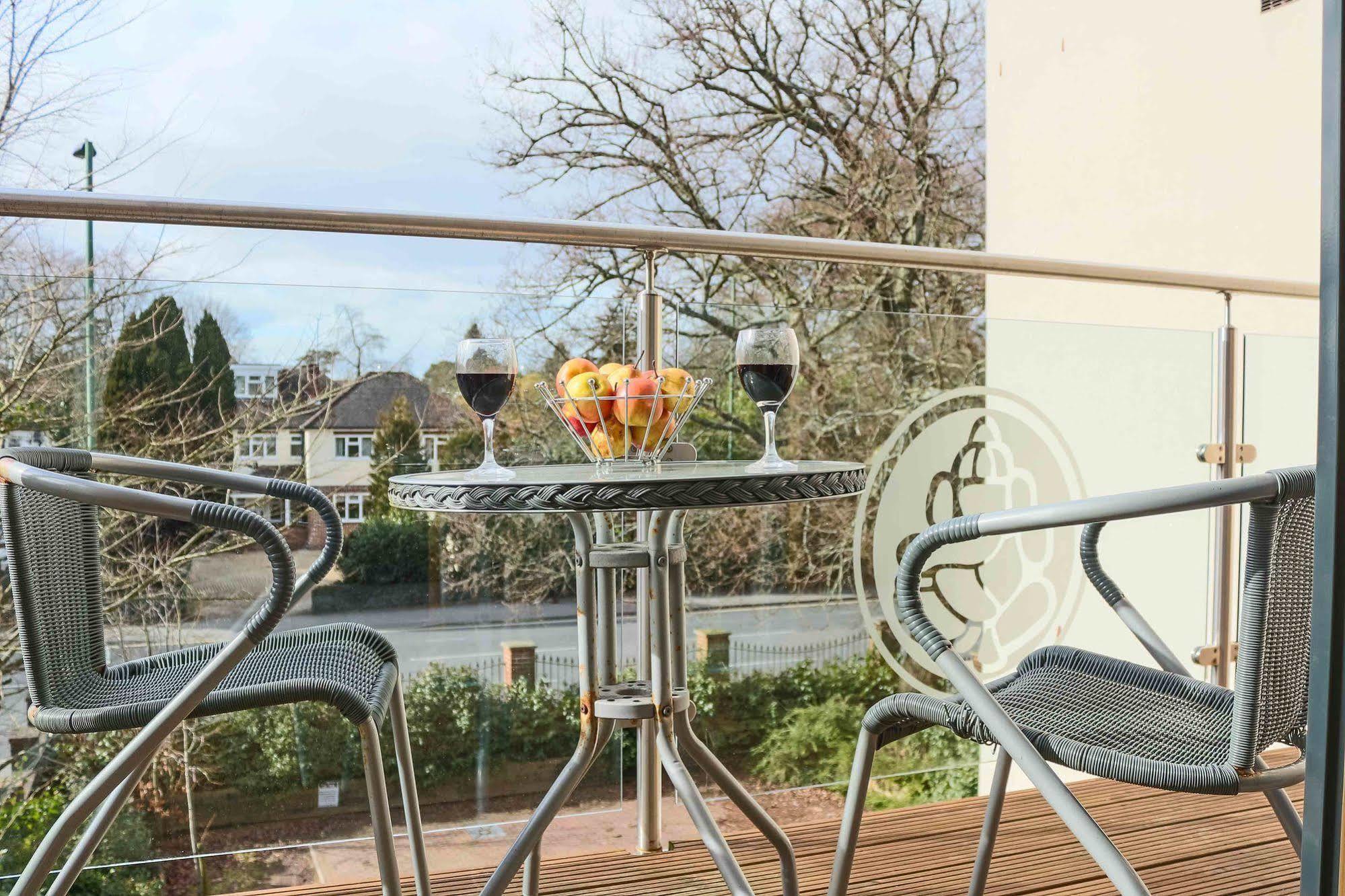 Southampton Serviced Apartments Экстерьер фото