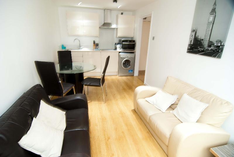 Southampton Serviced Apartments Экстерьер фото